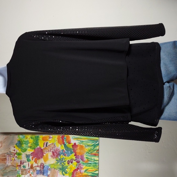 DG2 by Diane Gilman Layered Twin Set - Picture 5 of 12